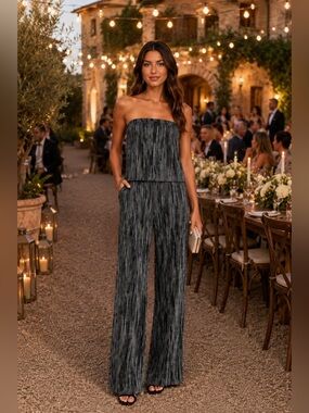 Deluc NWT Pandanus Strapless Jumpsuit size S.